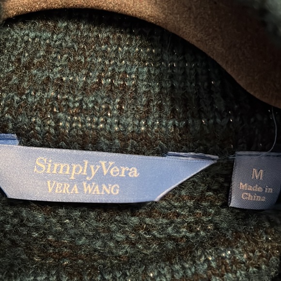 Knit turtleneck with tinsel highlights! - Picture 2 of 4